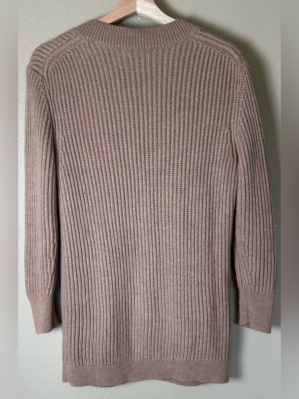 Babaton Taupe V-Neck Ribbed Merino Wool Roger Sweater Size XS - Picture 4 of 7